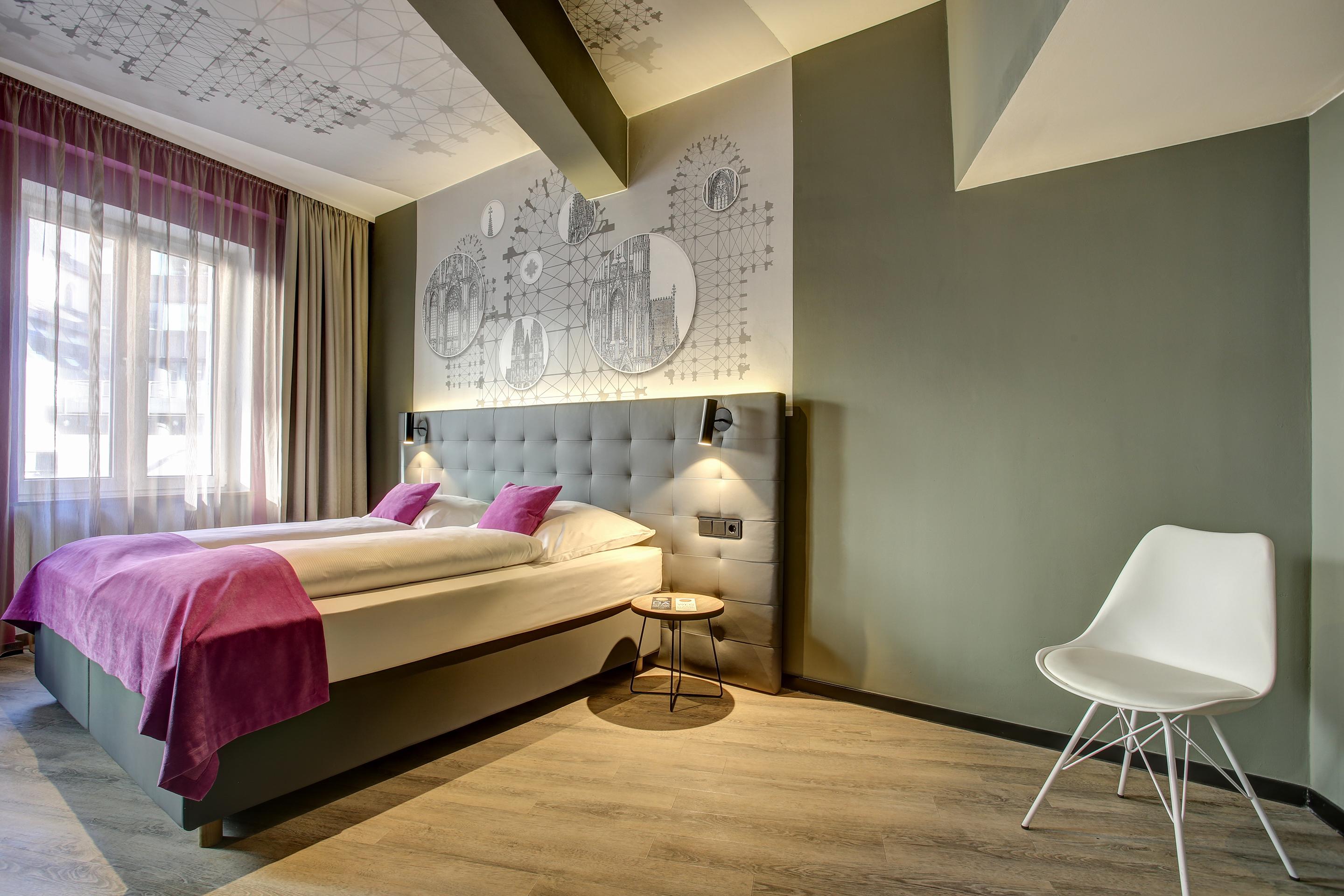 Boutique 003 Am Dom, Trademark Collection By Wyndham 3* Keulen