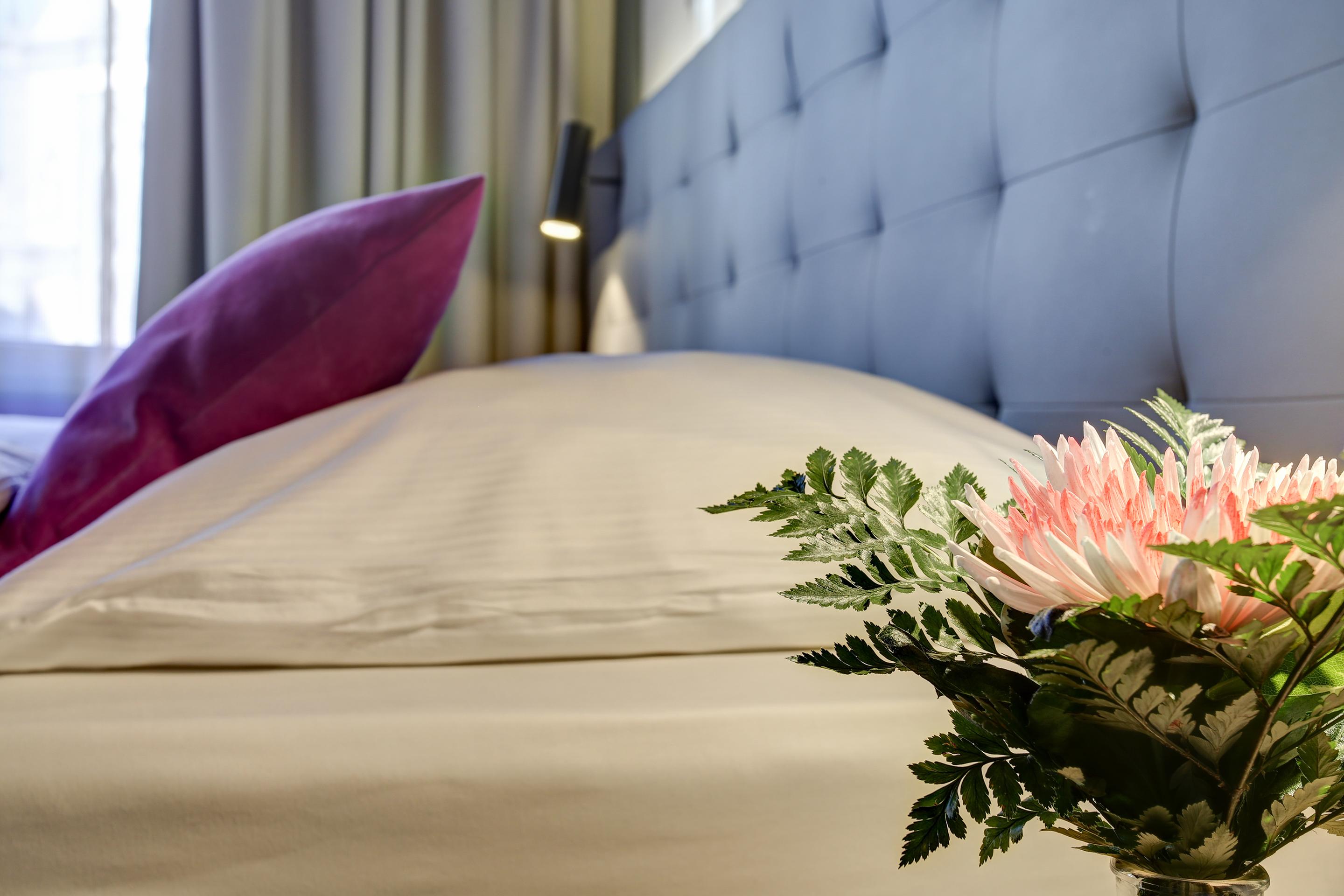 Boutique 003 Am Dom, Trademark Collection By Wyndham Keulen